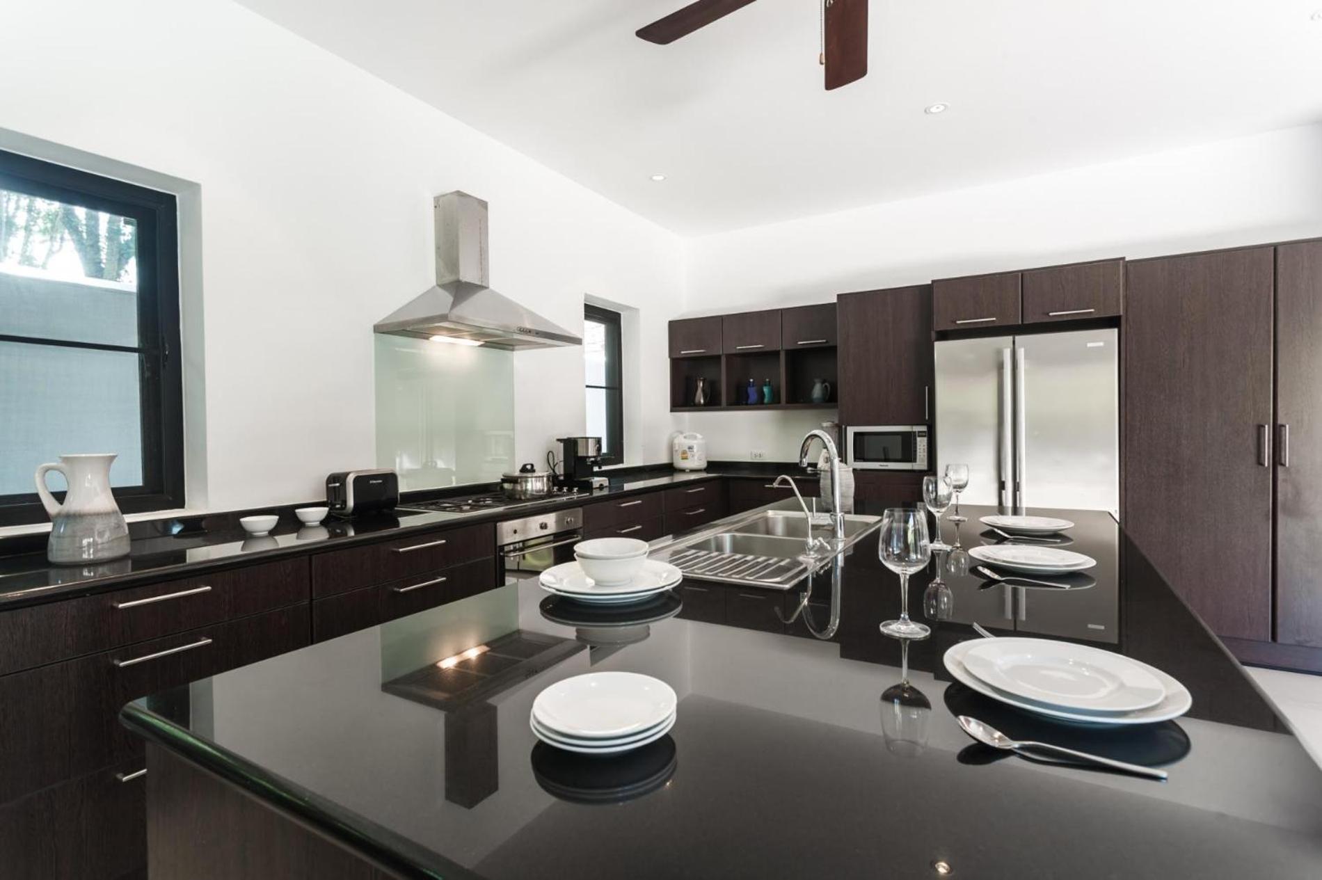 Frangipani Pool Villa - Garden, Bbq & Maid Nai Harn Exterior photo